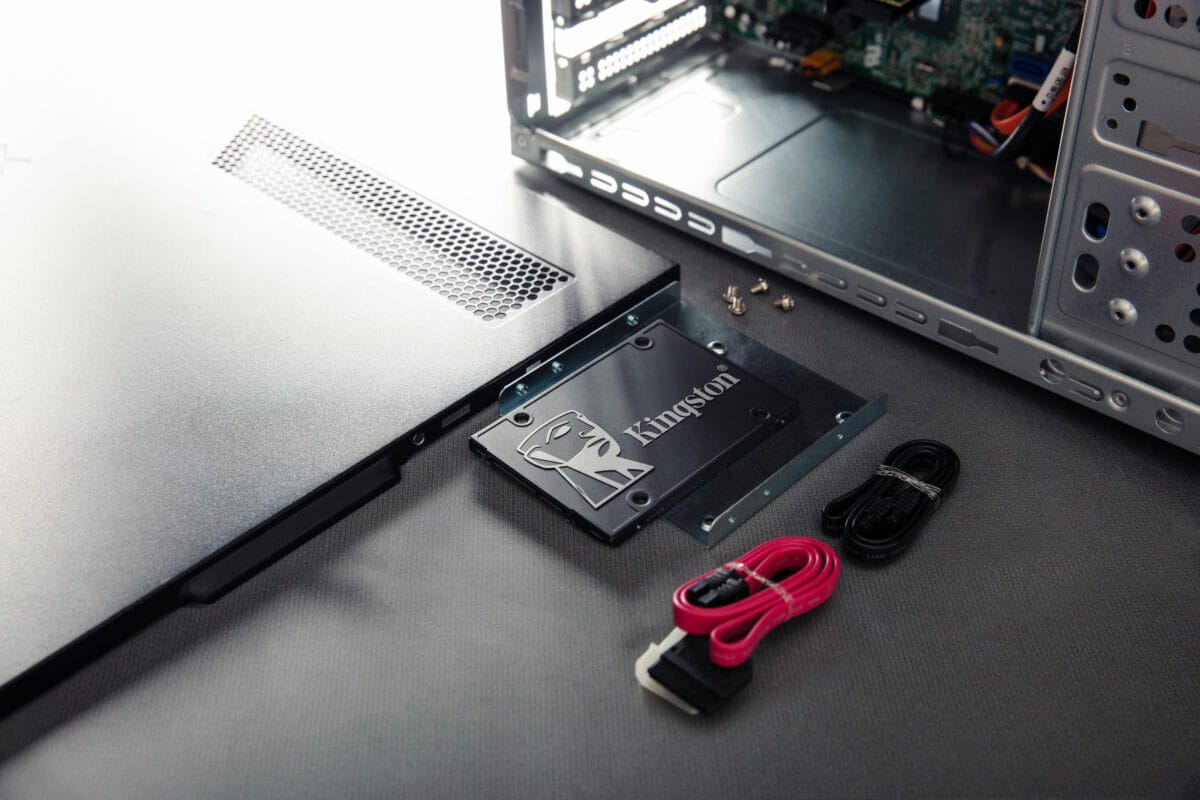 SSD 512GB KINGSTON KC600 SATAIII 2.5 - Imagen 6