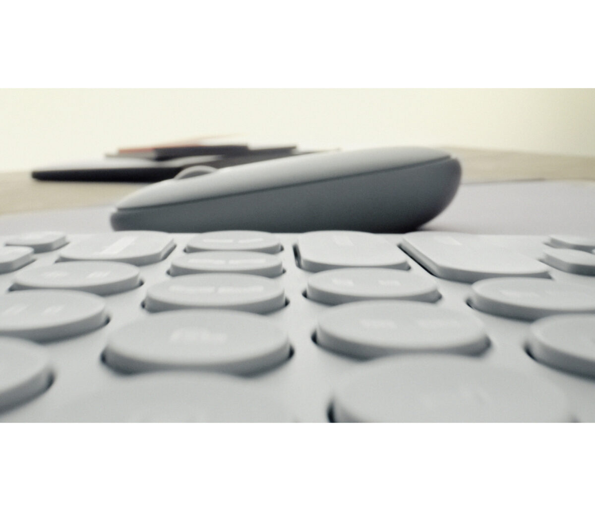 MOUSE LOGITECH PEBBLE 2 M350 WIRELESS BLACK - Imagen 3
